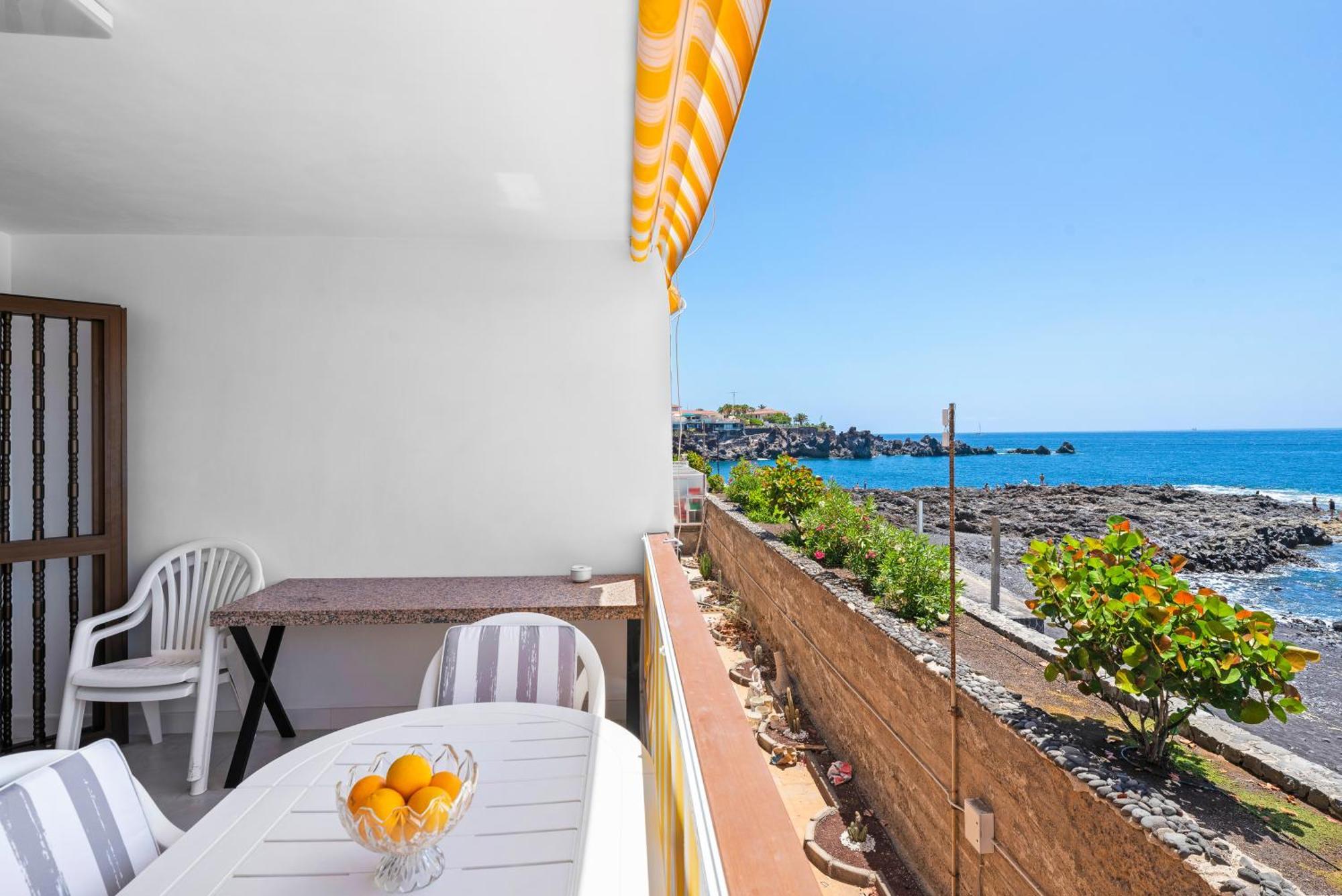 Neptuno Ocean View, Beach Line With Pool 푸에르토 데 산티아고 외부 사진