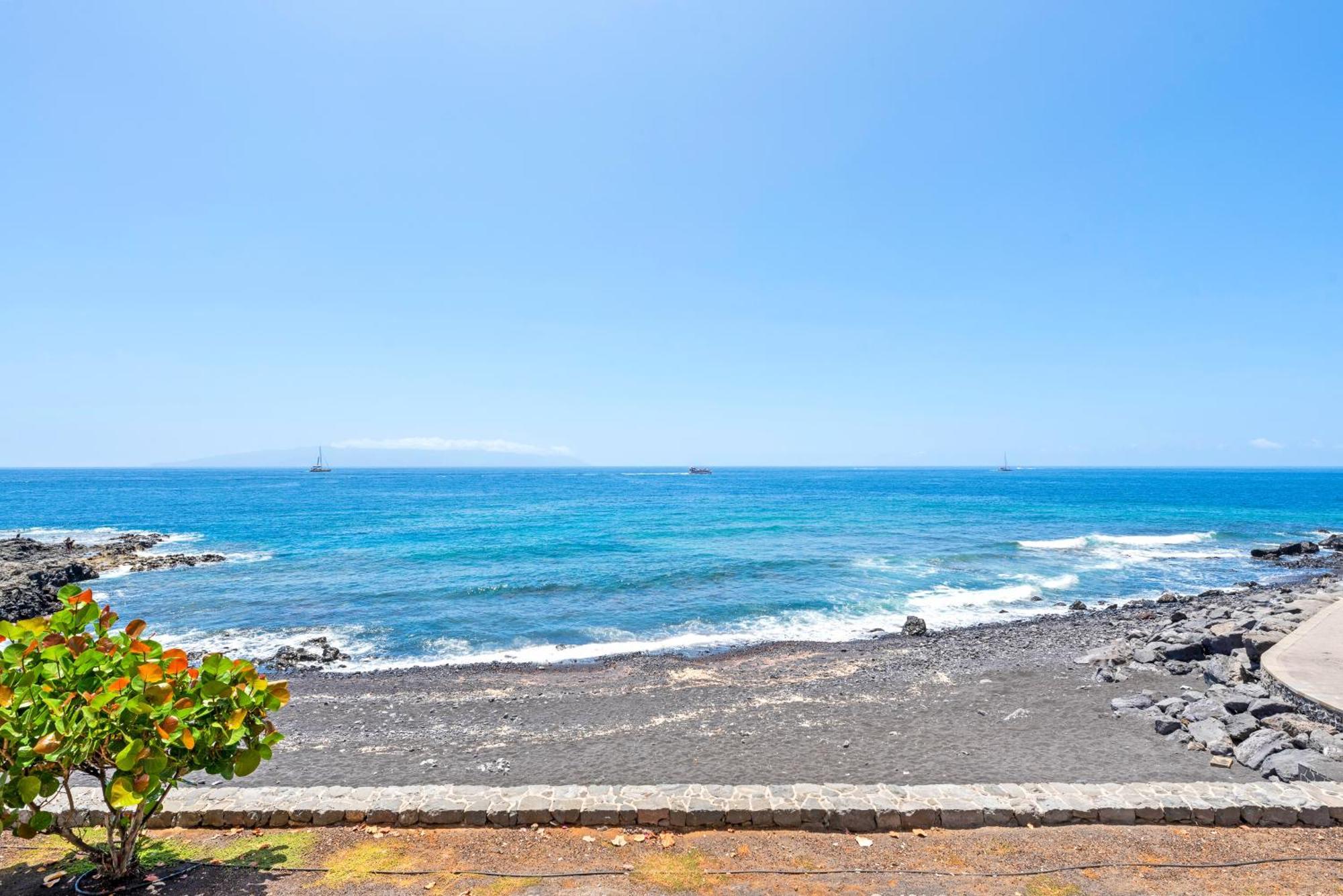 Neptuno Ocean View, Beach Line With Pool 푸에르토 데 산티아고 외부 사진